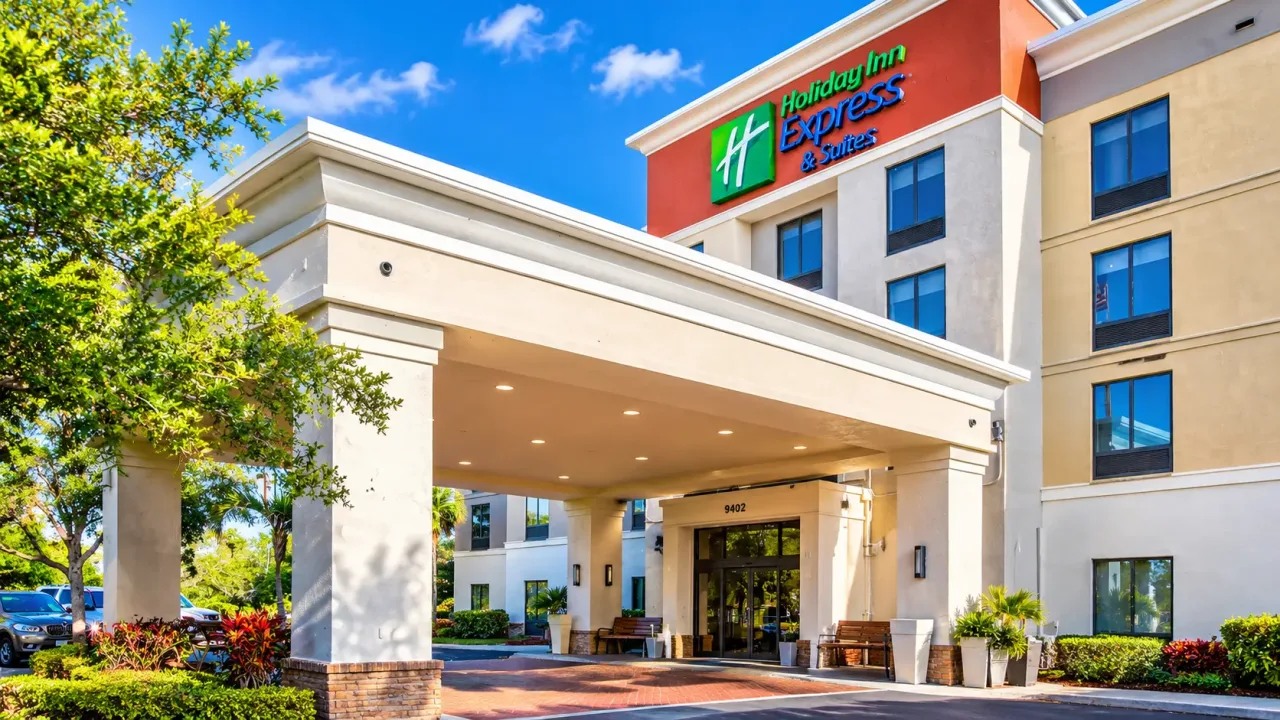 Holiday Inn Express & Suites Tampa Anderson