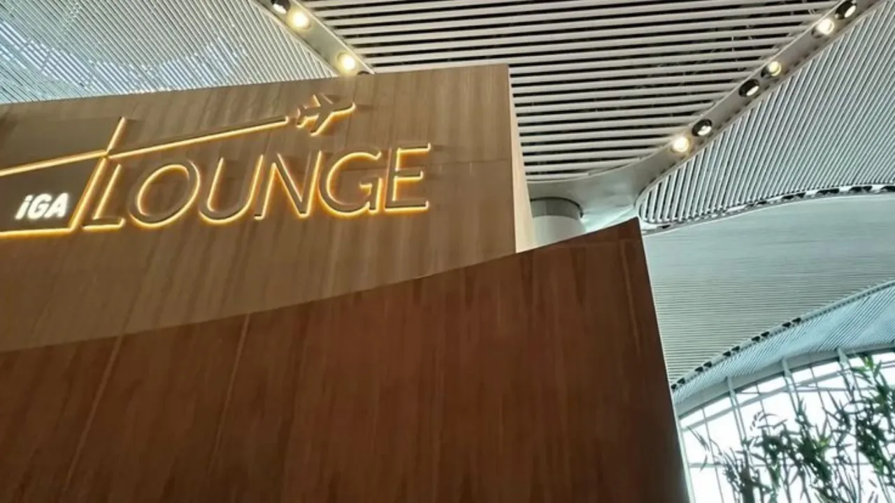 iGA Lounge Domestic