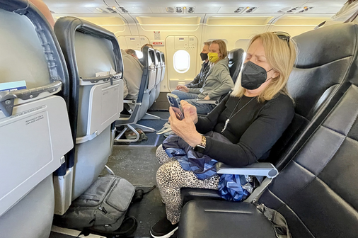 FLY WITH ALLEGIANT AIR TO LAS VEGAS 